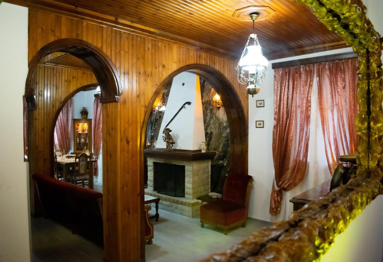 Happy Owl Ground Floor Appartment Zakynthos Town Exterior photo