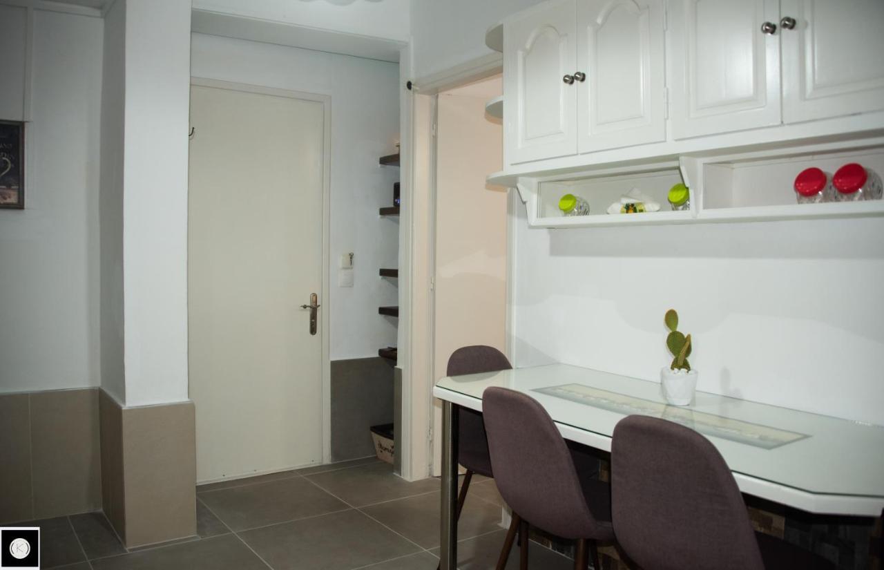 Happy Owl Ground Floor Appartment Zakynthos Town Exterior photo